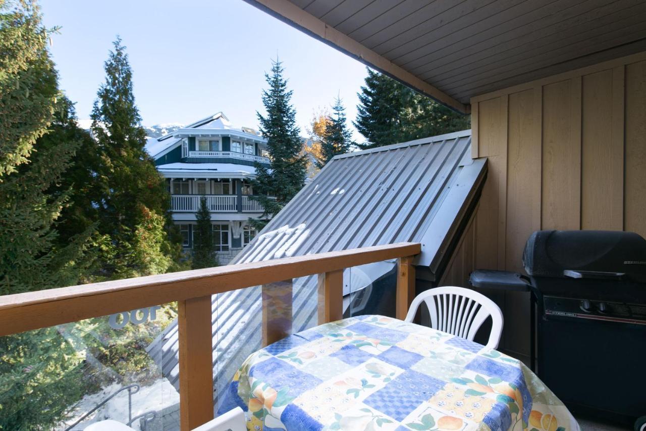Glaciers Reach By Allseason Vacation Rentals Вістлер Екстер'єр фото